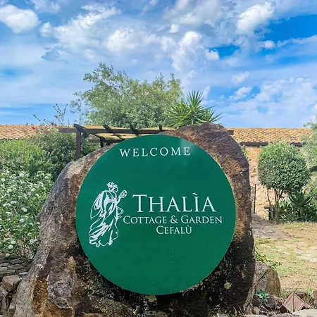 Thalia Apartament
